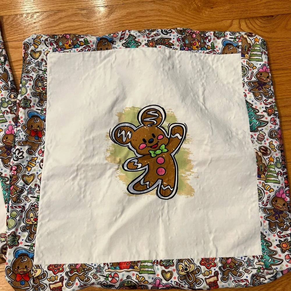 Disney 2 sided Pillowcases with Gingerbread Design super soft